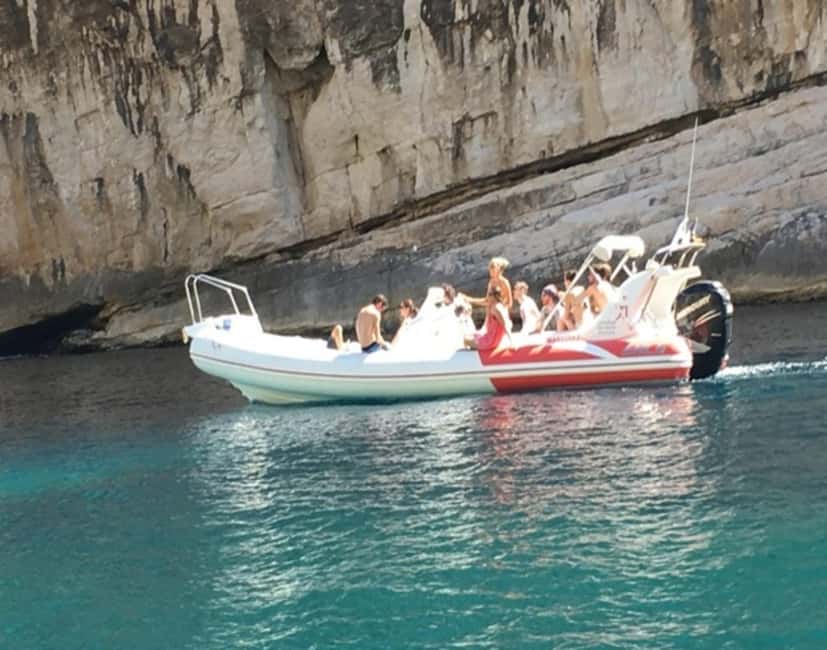 La Ciotat: Calanques Morning Boat Tour with Snorkeling - Port Pin and En-Vau show two sides of the Calanques