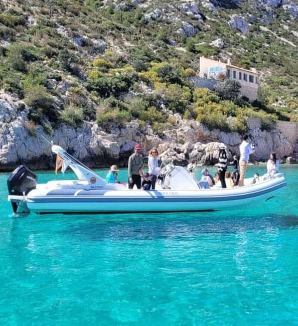 La Ciotat: Calanques Morning Boat Tour with Snorkeling - Calanque de l’Oule keeps the route varied