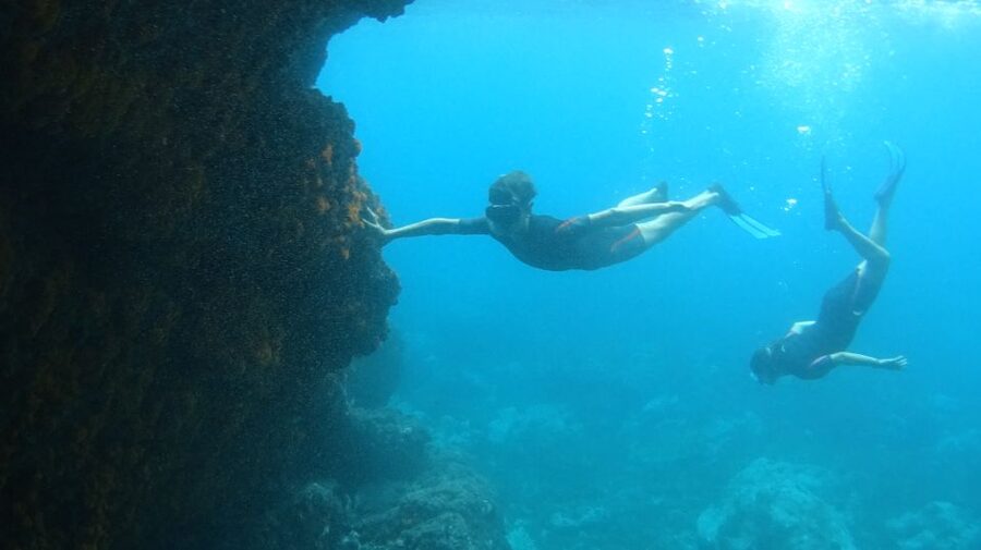La Herradura: Cerro Gordo Natural Park Kayak & Snorkel Tour - How demanding is the 2.5-hour outing?