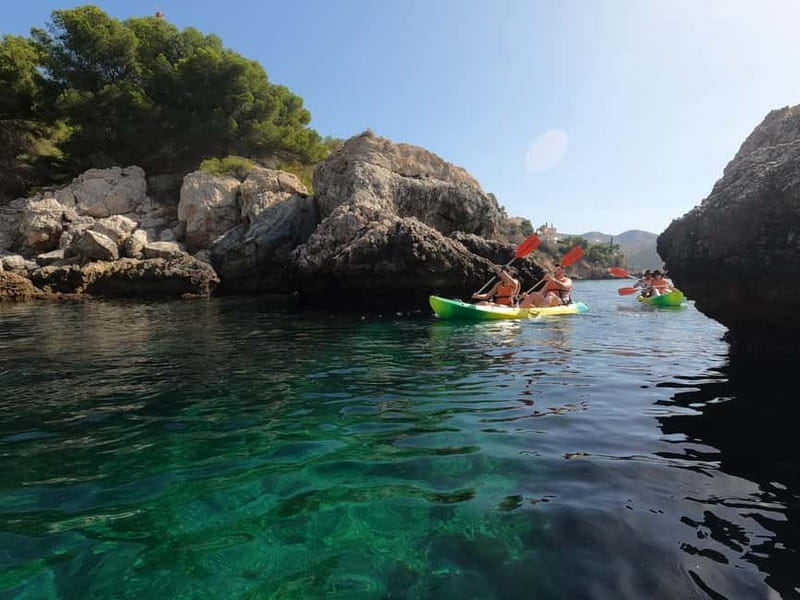 La Herradura: Kayak & Snorkel Tour Maro-Cerro Gordo Reserve - Timing, effort, and suitability