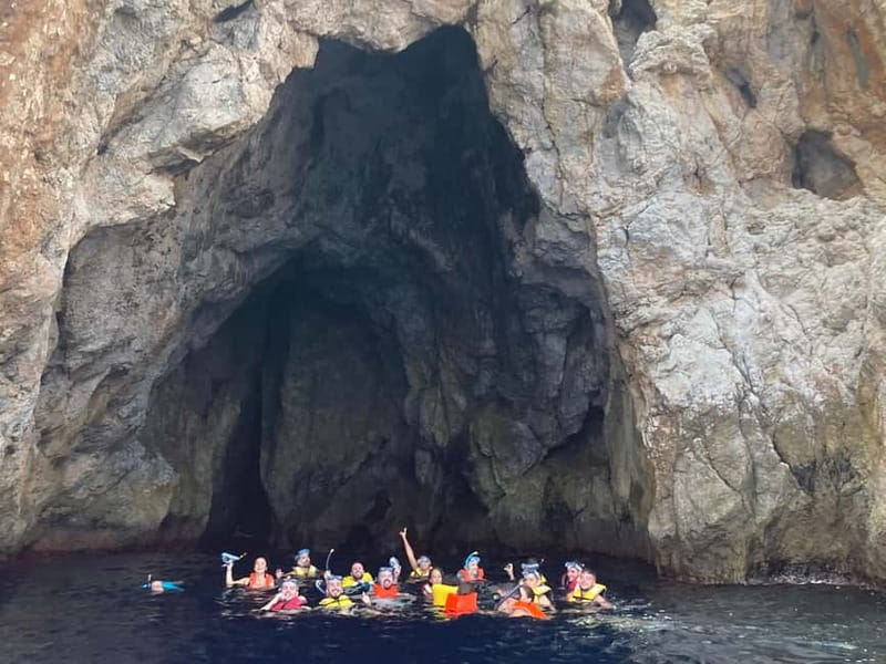 La Herradura: Kayak & Snorkel Tour Maro-Cerro Gordo Reserve - Practical booking advice for La Herradura