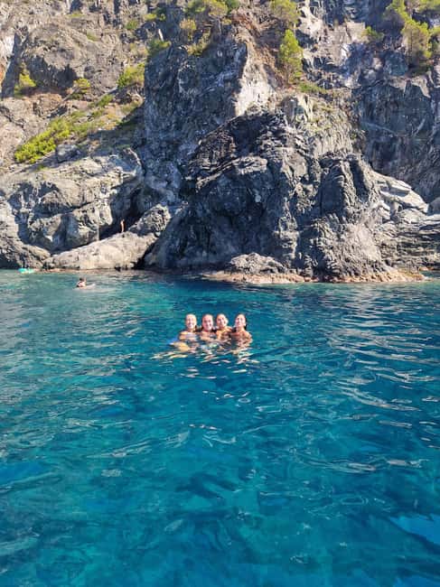 La Spezia: Framura Boat Tour with Snorkeling and Drinks - Key things to know before you book