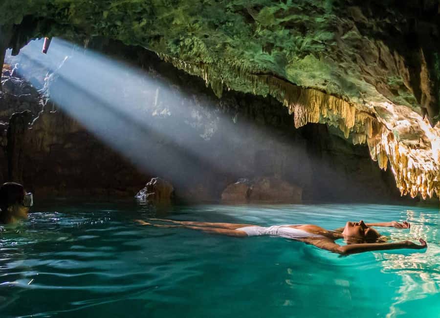 Labuan Bajo: Rangko Cave and Beach Snorkeling Half-Day Tour - Who should book this experience?