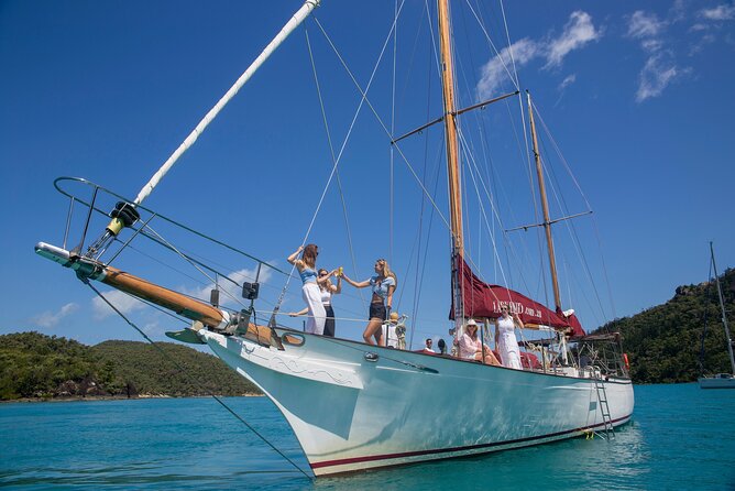 Lady Enid Sailing to Hook Island Cultural Site & Snorkelling - Hook Island snorkelling for about 40 minutes
