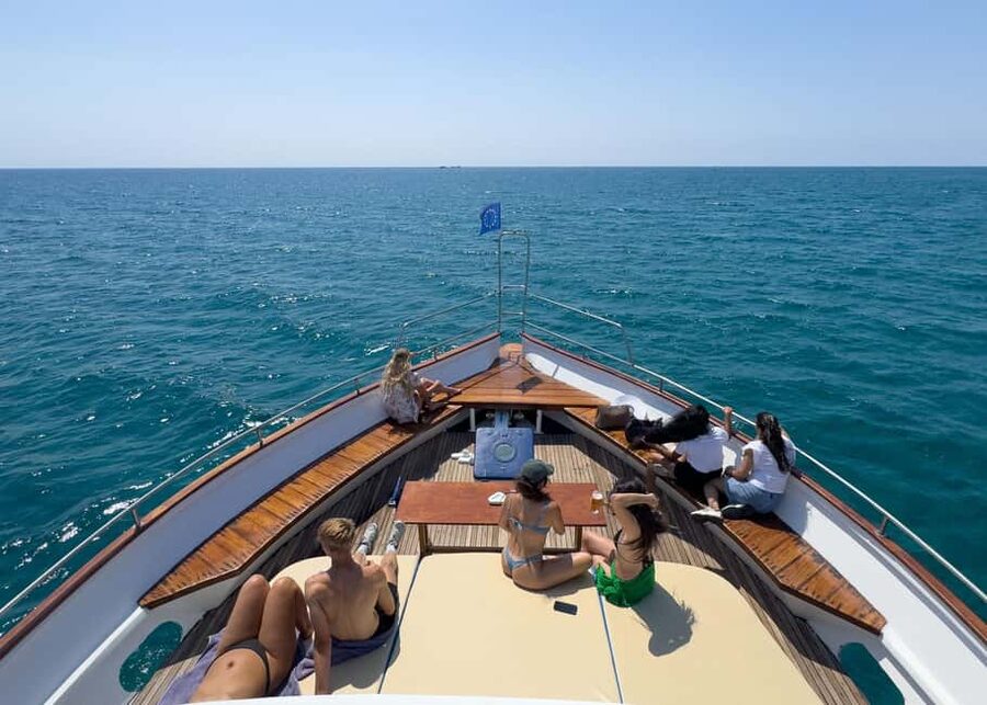 Larnaca Bay Cruise with Snorkeling - Choosing between the 2-hour morning and 1.5-hour afternoon trip