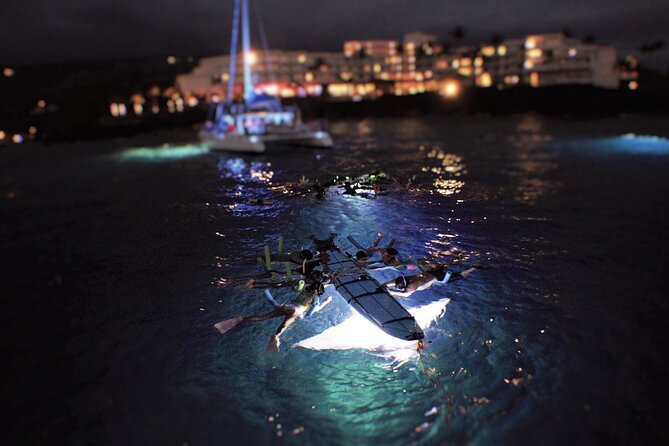Late Night Manta Snorkel - The evening begins at Kailua-Kona