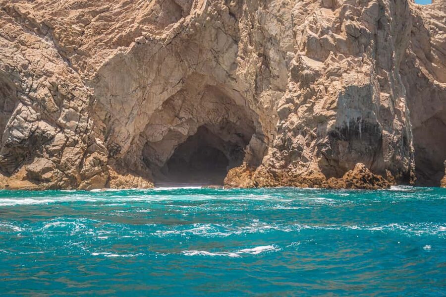 los cabos arch tour & drinks +snorkel tour - A short Cabo outing with plenty packed in