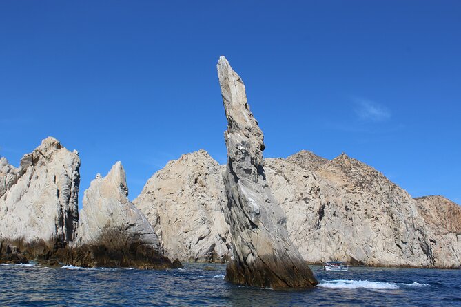 Los Cabos Snorkel & Pirate Ship Fun Adventure with Lunch - A pirate ship cruise through Cabo’s famous bay