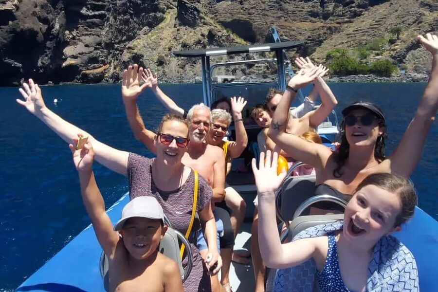 Los Gigantes to Teno: Boat trip with snorkeling & drinks - Continuing west to Punta de Teno