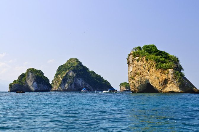 Luxury Yacht & Snorkel with All inclusive Open bar and lunch - Quick take: what matters most