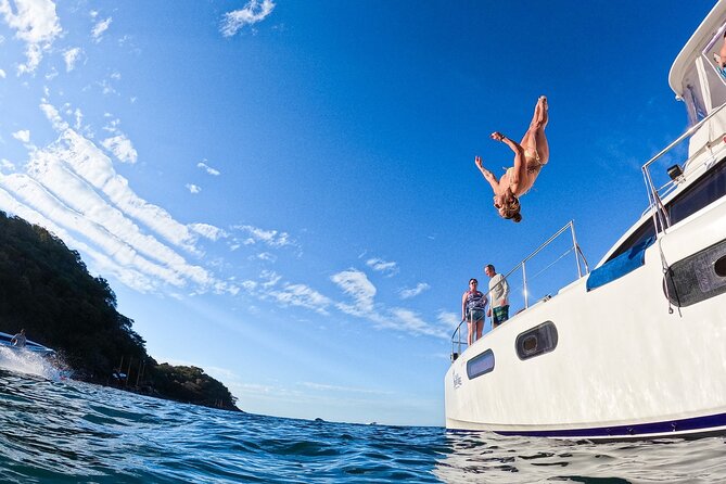 Luxury Yacht & Snorkel with All inclusive Open bar and lunch - Lunch, drinks, and what all-inclusive really means