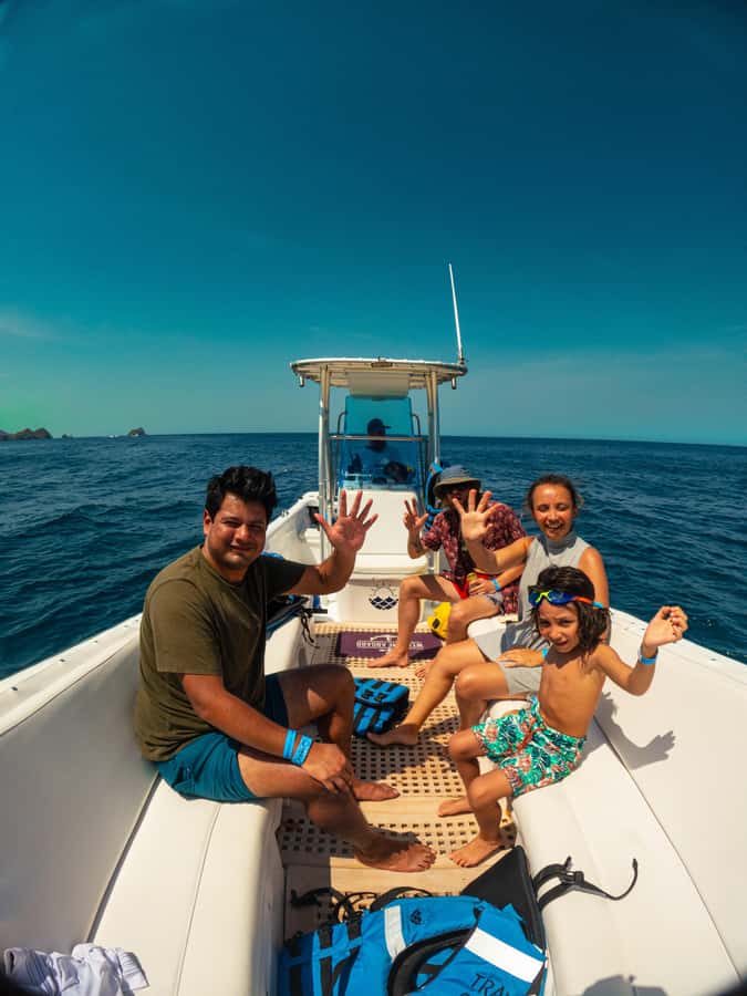 Magdalena: Tayrona Park Cruise with Snorkeling & Beaches - Lunch, snacks, and what you actually receive
