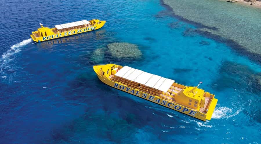 Makadi Bay: Royal Seascope Submarine Cruise & Snorkel stop - A short snorkeling stop in clear water