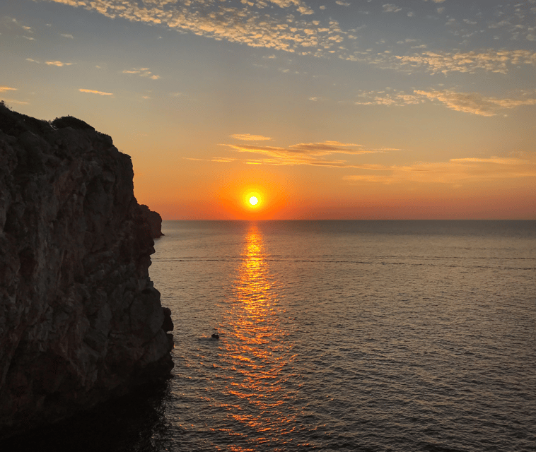 Mallorca: Sunset Pizza Boat Tour Andratx - Dragonera + Snorkel - Forty-five minutes of coast and Dragonera views