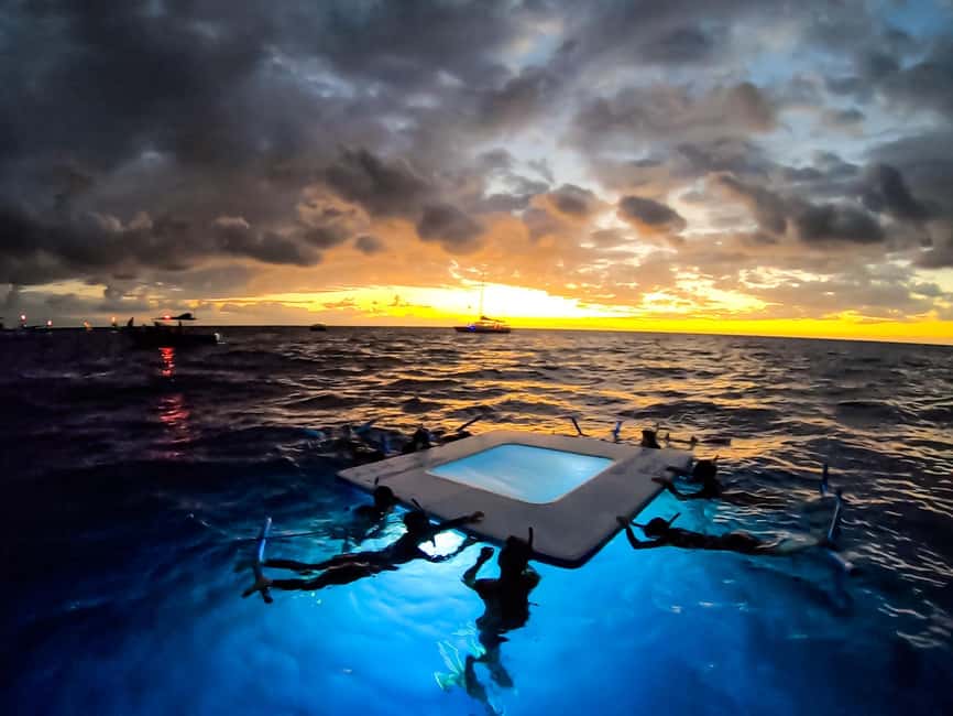 Manta Ray Snorkel in Kailua-Kona with Hot Cocoa - Cocoa, tea, and the practical comfort of the return