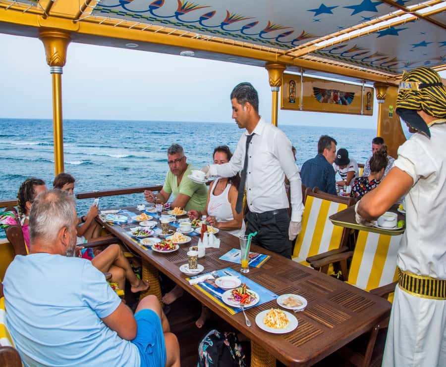 Marsa Alam: Nefertari Sunset/Morning Cruise & Snorkeling - What to bring and what to budget