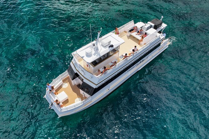 Maui: Molokini and Turtles Luxury Yacht Snorkel - A half-day on Pride of Maui Elua