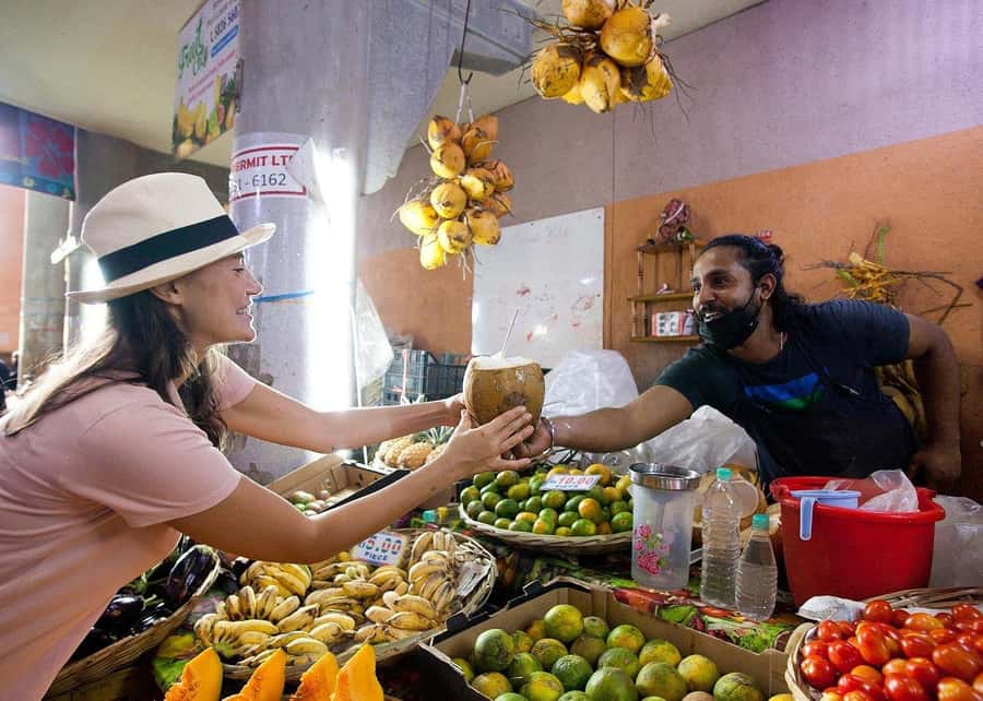 Mauritius: Snorkeling with Turtles & Port Louis Street Food - Who will get the most from this outing