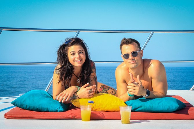 Mega Yacht ALL INCLUSIVE Yelapa Waterfall & Snorkeling Adventure - Lunch on the boat, with fajitas and bay views