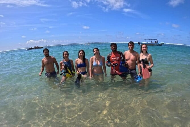 Mirissa Unforgettable Snorkeling Experience with Turtles - The instructors and the personal touch