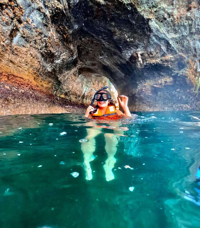 Mismaloya: Snorkeling, Cliff Jumping, and Beach Tour - Los Arcos by boat: arches, caves, and seabirds