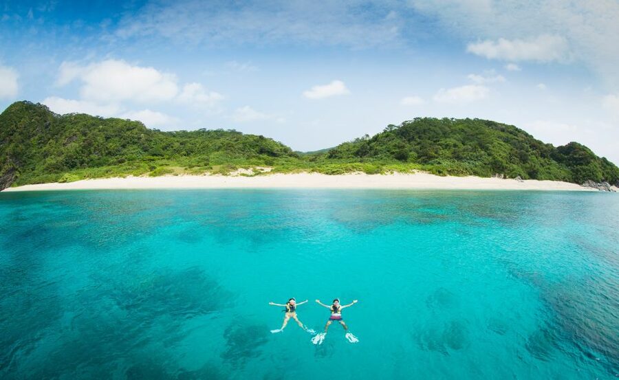 Naha, Okinawa: Keramas Island Snorkeling Day Trip with Lunch - Two or three stops, depending on the day
