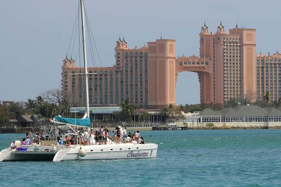 Nassau: Catamaran Sail and Snorkel Tour - Leaving Paradise Island for the reef