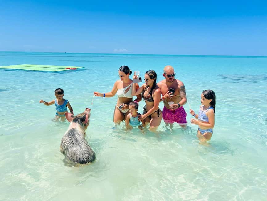 Nassau: Half-Day Swimming Pigs, Reef Snorkel & Beach Club - Meeting at Montague Beach and getting ready