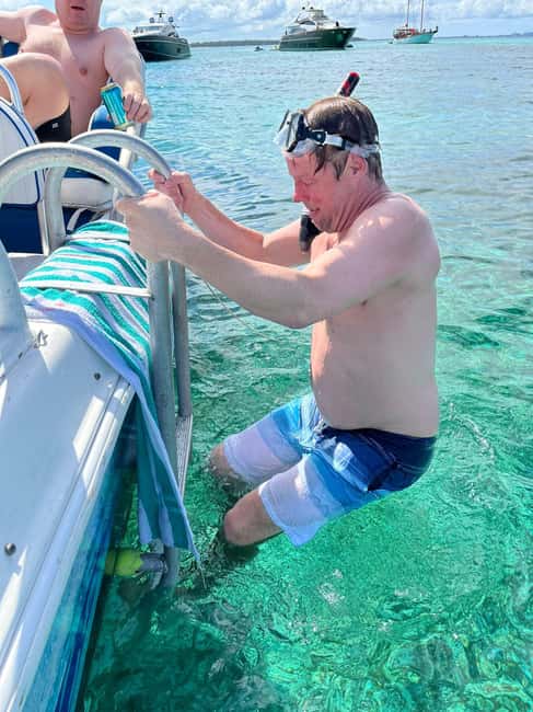 Nassau: Reef Snorkeling, Turtles, Lunch & Private Beach Club - Who will enjoy it most