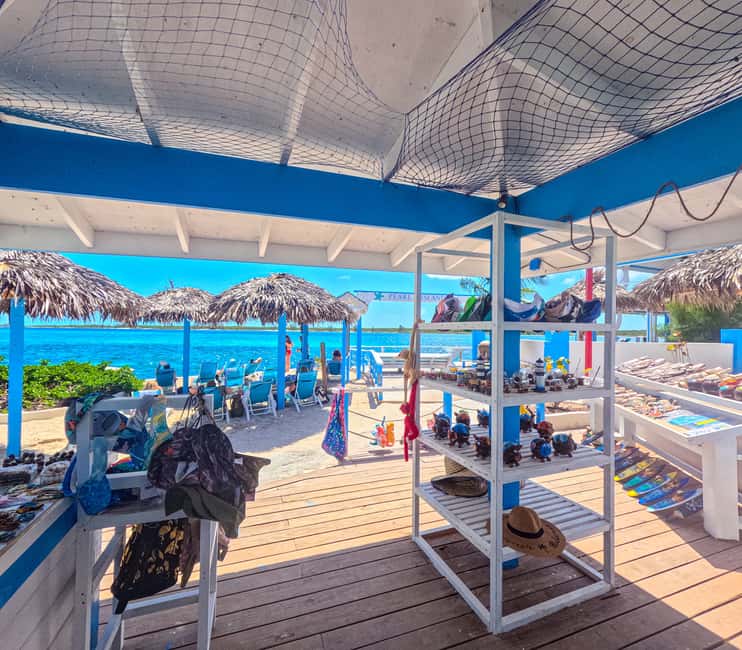 Nassau: Sun Cay Day Trip, Snorkel, Iguana Encounter, & Lunch - Sun Cay’s beaches, pools, and day-pass facilities