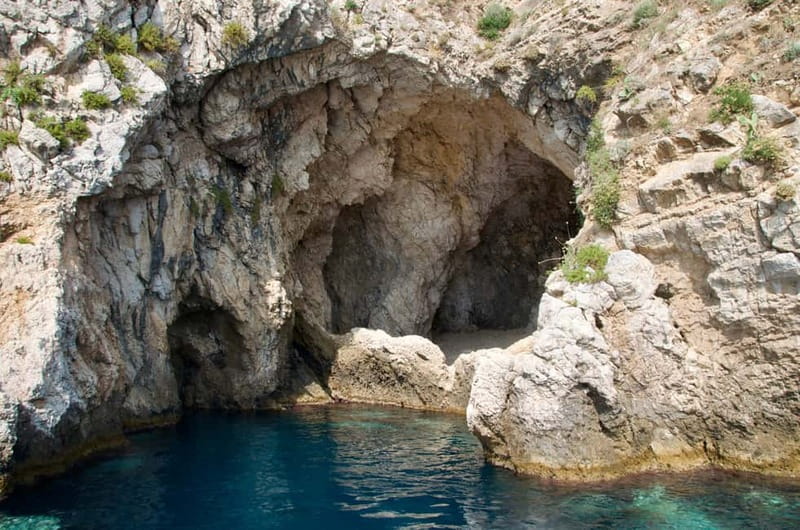 Naxos: Taormina Boat Tour with Snorkeling and Prosecco - Why this short boat ride works so well