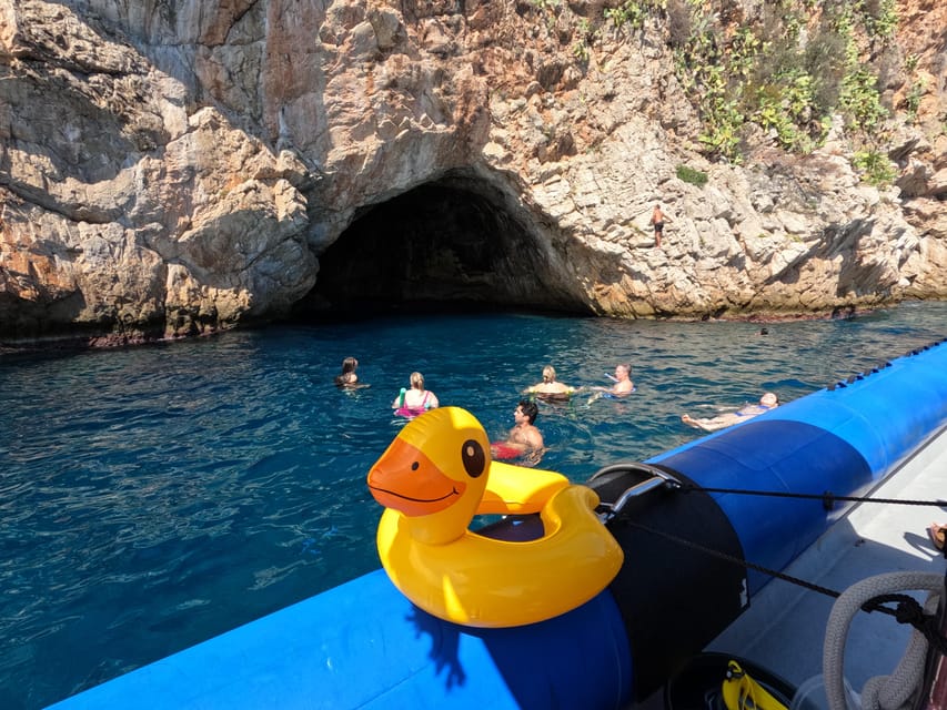 Nice: Mala Caves, Villefranche & Snorkeling Boat Tour - The ride back to Nice