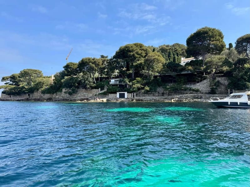 Nice: Secret Riviera Boat Tour to Mala cave with Snorkeling - Leaving Port Lympia for the open coast