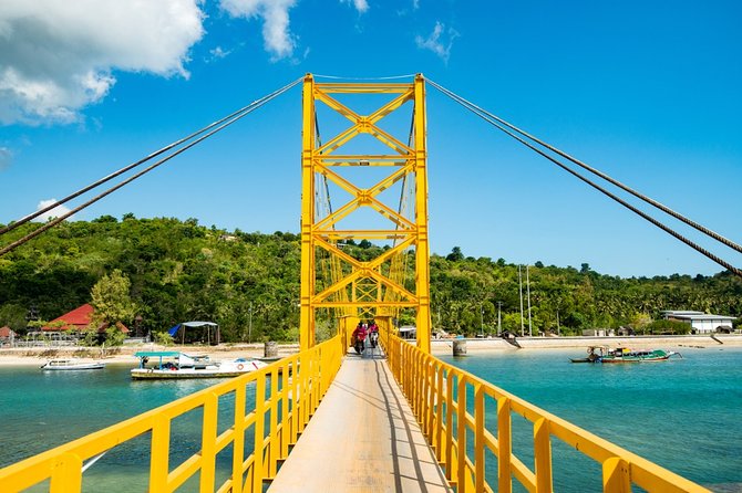 Nusa Lembongan Island: Snorkeling & Mangrove Forest Day Tour - Guides, photos, and the small-group feel