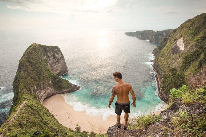 Nusa Penida Snorkeling Adventure (Private & All-Inclusive) - Lunch and the switch from sea to road