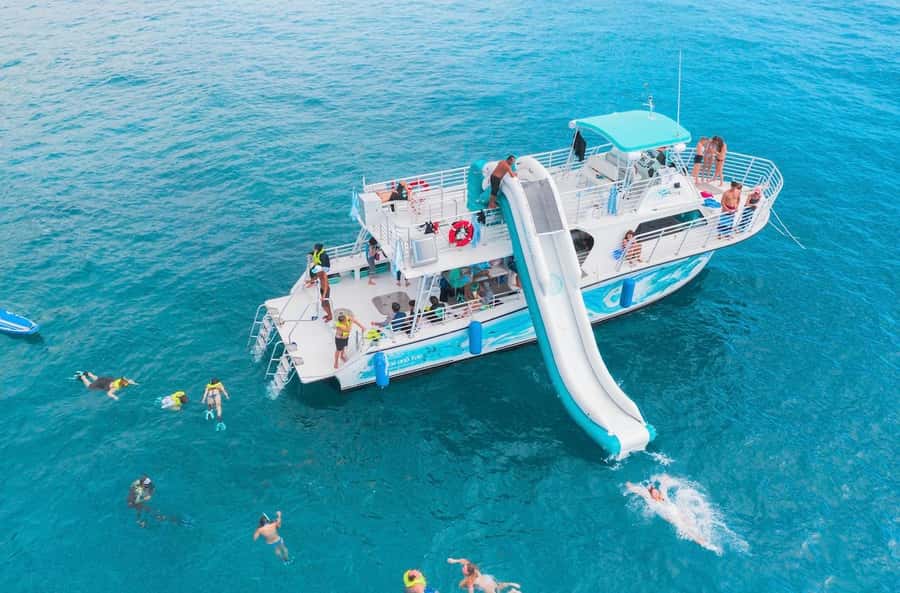 Oahu: Dolphin Watching & Turtle Snorkeling with Waterslide - A west-coast start with a Hawaiian welcome