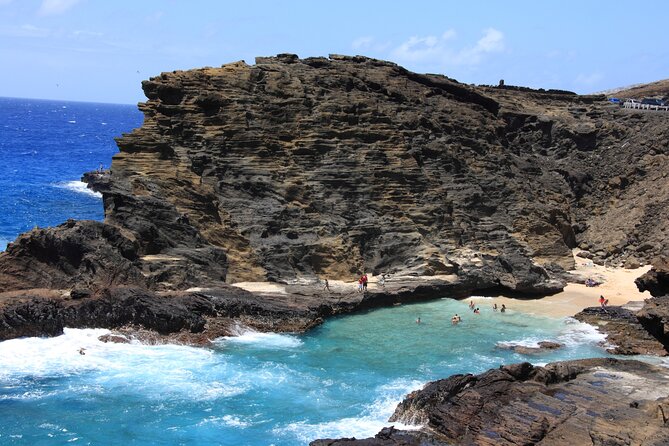 Oahu: Grand Tour Around Island 16 Locations plus Snorkeling - Macadamia Nuts, Turtle Beach, and Haleiwa