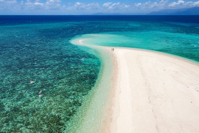 Outer Reef Mackay Cay Sail & Snorkel Adventure from Port Douglas - Food, shelter, and the nine-hour rhythm