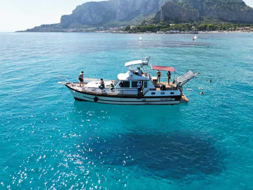 Palermo: Boat Tour With Aperitif Snorkeling And Cave Tour - Choosing between the sailing boat and vintage yacht