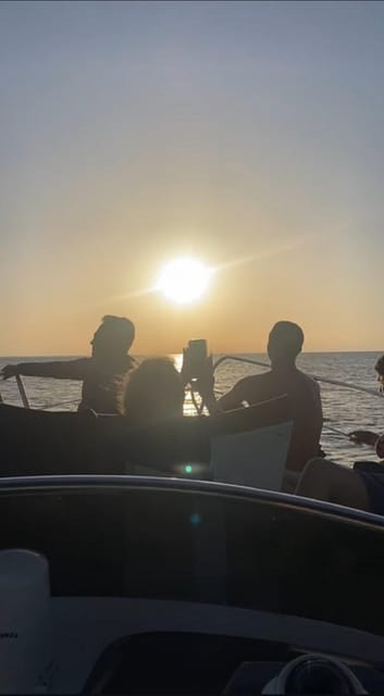 Palermo : Tour condiviso in barca con Aperitivo e Snorkeling - Capo Gallo and Grotta dell’Olio deliver the main adventure