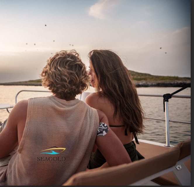 Palermo : Tour condiviso in barca con Aperitivo e Snorkeling - Who should book this experience?