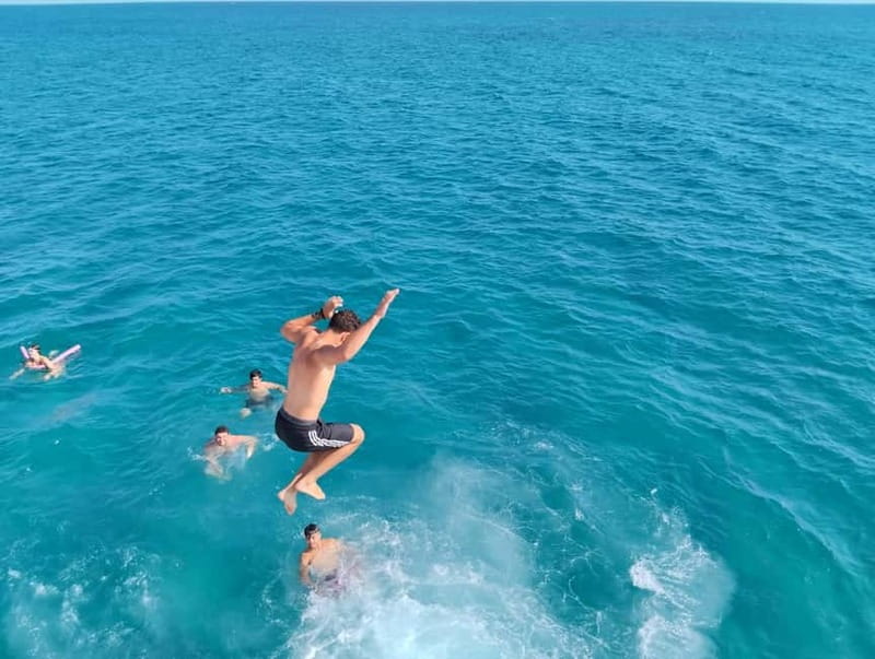 Paphos: Glass Bottom Boat Trip with Swimming or Snorkeling - Key points to know before boarding