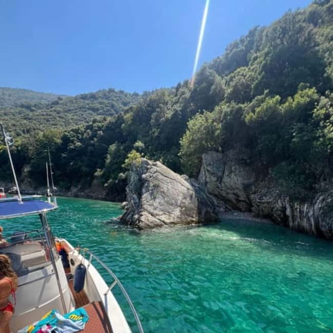 Pelagic Boat Tour7 destinations:drink+Snorkel+Umbrella️ - Should you book the Pelagic Boat Tour?
