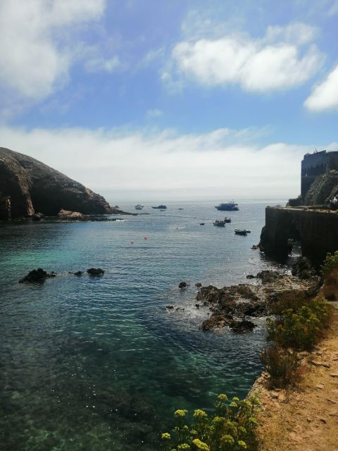 Peniche: Berlengas Island Caves Tour and Snorkeling - FAQ