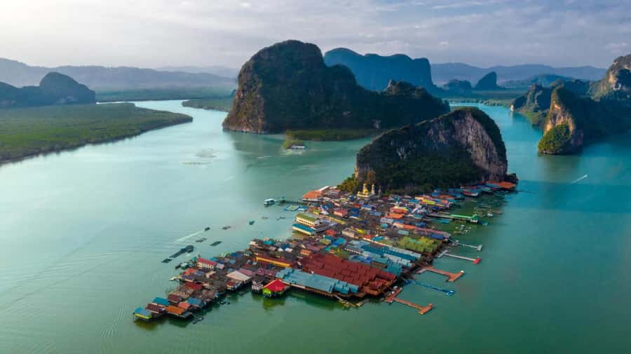 Phang Nga Bay: James Bond Island Kayak and Snorkeling Tour - Lunch and village life at Panyee Island