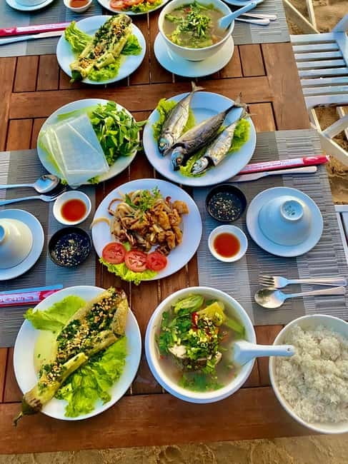 Phu Quoc Speedboat Pro Snorkeling: 4 Islands-2 Reefs & Meal - Stop four: beach chairs, fruit, and a slower hour