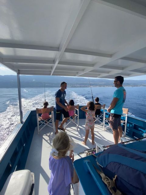 Pizzo: Fishing, Snorkeling, Dolphin Watching - How This Trip Compares With a Standard Boat Cruise