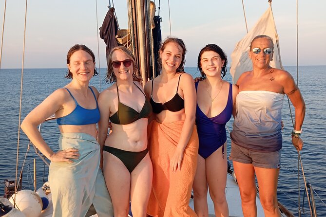Plemmirio Sailing Tour from Ortigia with Snorkeling - Why the seven-person limit matters