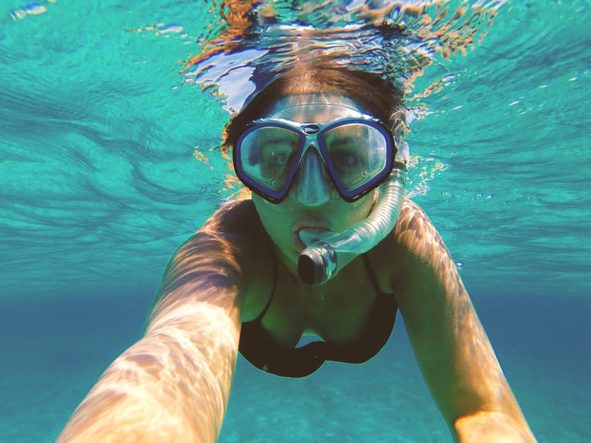 Port de Sóller: Snorkeling Tour with Professional Guide - The sunset picnic option