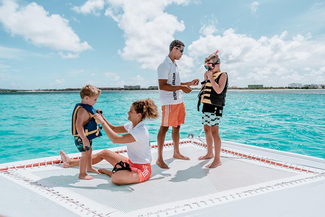 Premium Catamaran Morning Sail: Snorkeling, Mimosas and Brunch - The Antilla shipwreck: exciting, but not always calm